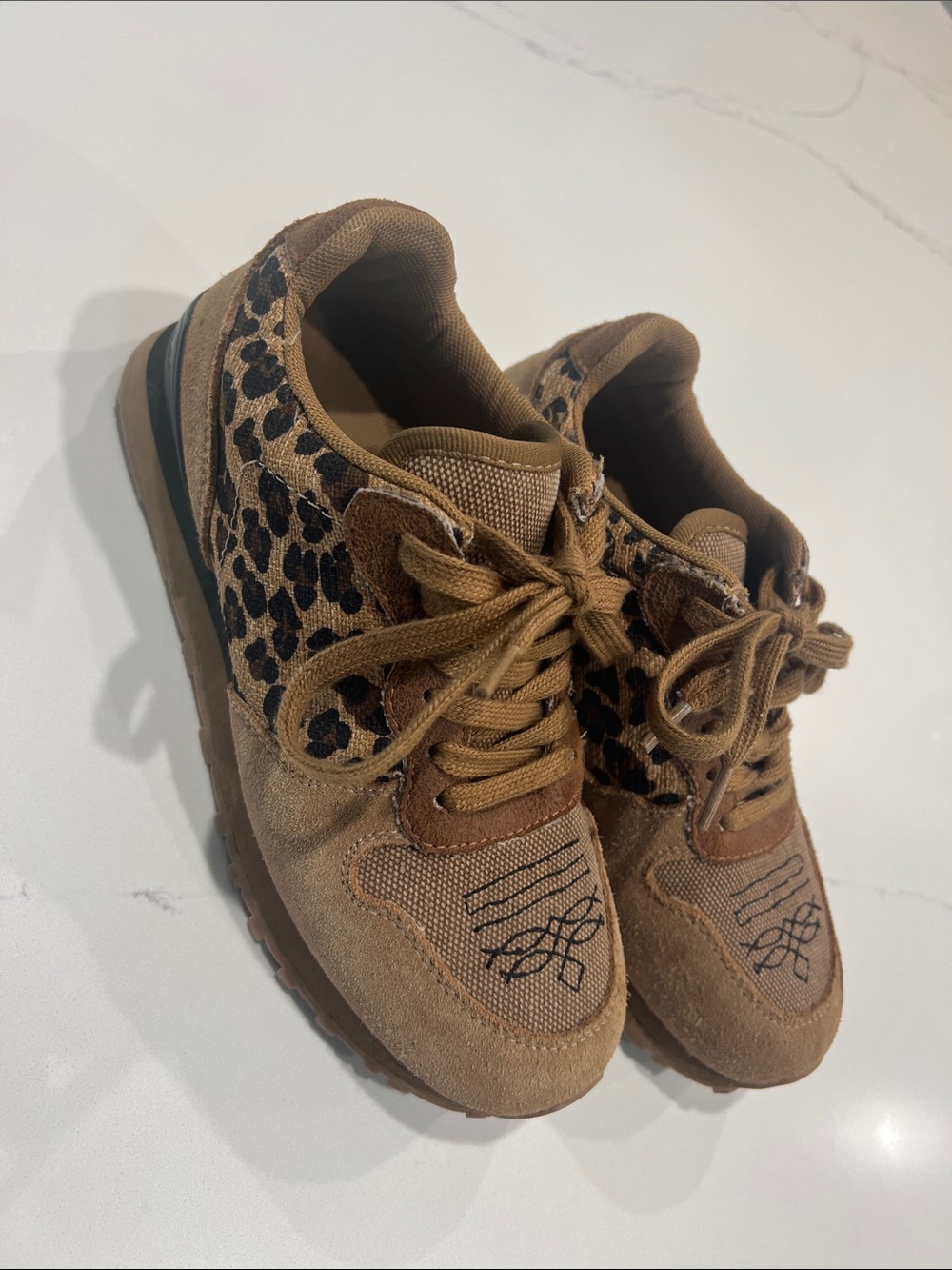 ROPER WOMENS GIDDYUP JOGGER TAN/LEOPARD PRINT SHOES